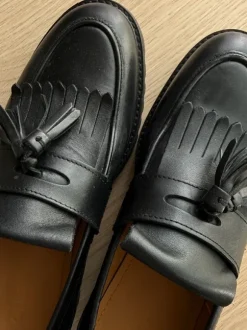 Leather Loafers – Size 41 – Almost New