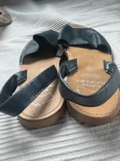 Leder Damensandalen dunkelblau gr. 38