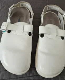 Lederclogs Gr.42. Für Pflegepersonal