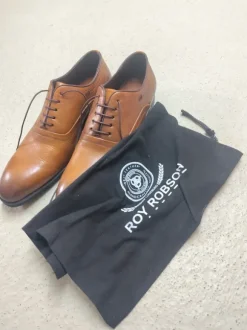 Lederschuhe braun von Roy Robson