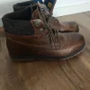 Lederschuhe Wrangler