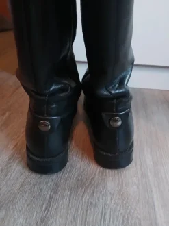 Lederstiefel