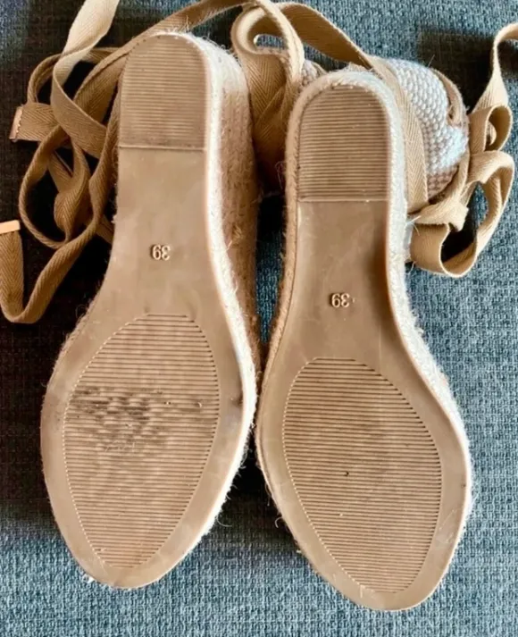 Lefties Keilabsatz Espadrilles Olive Khaki Gr. 39 Spanien Sommer Damenschuhe neu