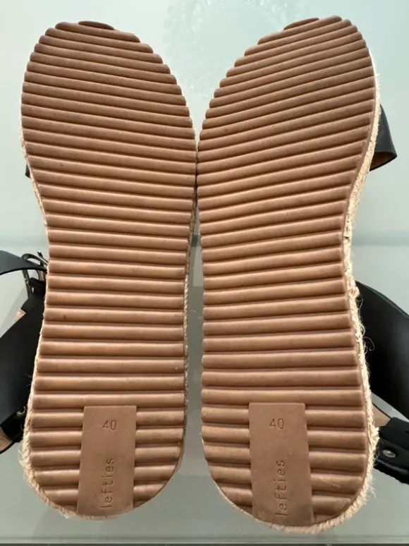 Lefties schöne Sandalen Gr. 40