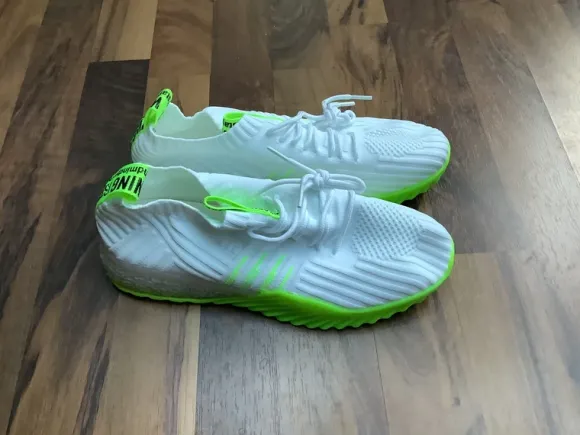 Leichte Orthopädische Sneaker Gr. 40 neu