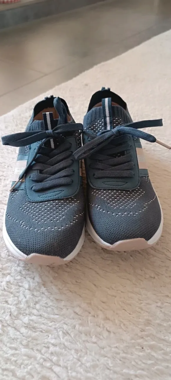 Leichte Schuhe