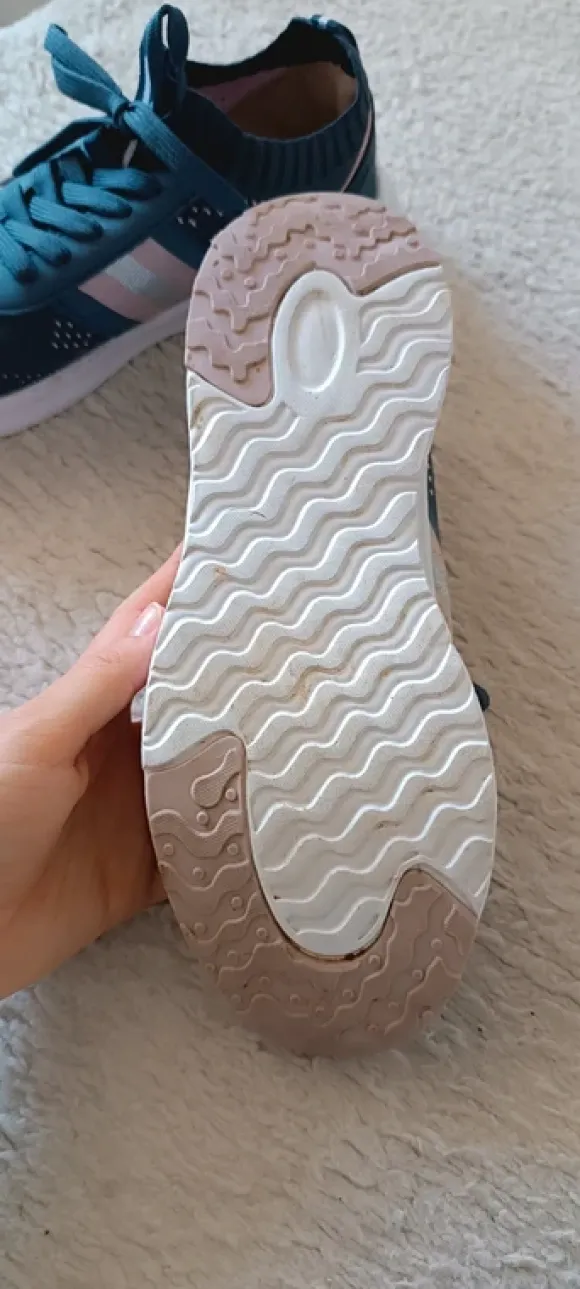 Leichte Schuhe