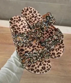 Leo Slipper / Pantoletten Sandalen 38 38,5 Leoparden