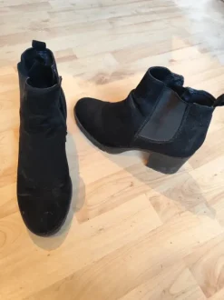 Leuke zwarte laarsjes met rits