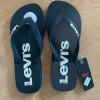 Levis Levi‘s Badelatschen Flip Flops Zehentrenner 41 NEU blau
