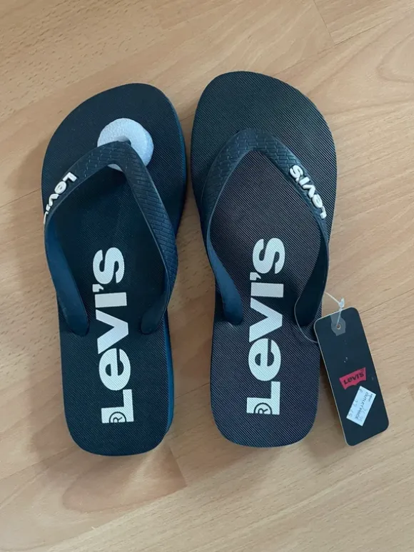 Levis Levi‘s Badelatschen Flip Flops Zehentrenner 41 NEU blau