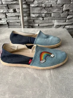 Levi‘s Schuhe - Espadrilles - Stoffschuhe - Regenbogen - Blau