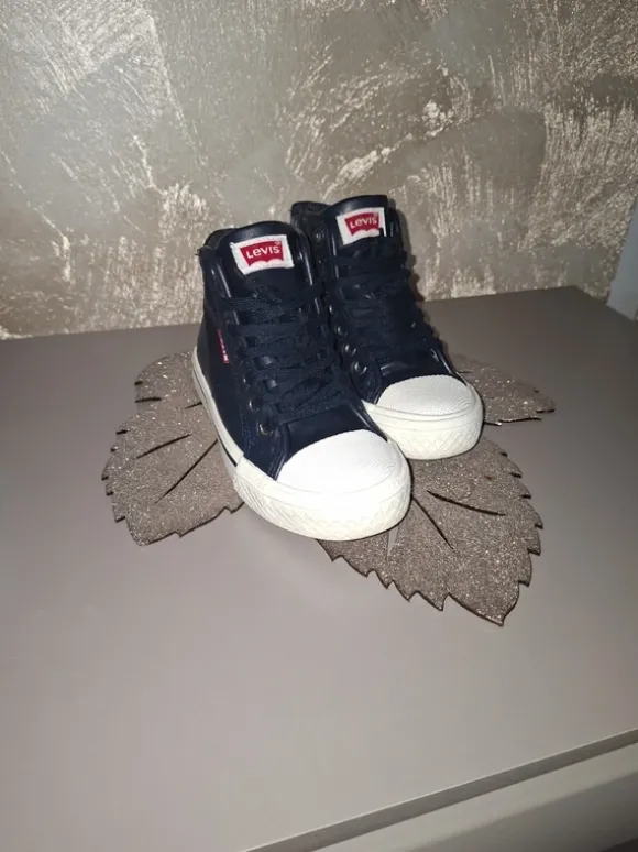 Levis Sneaker High Top Gr 31