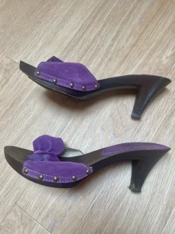 Lila Holzklappen/Sandalen, Gr. 37