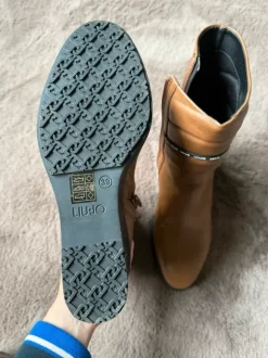 Lio jo schoenen
