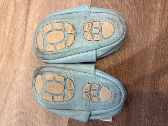 Liya’s Leder Hausschuhe / Krabbelschuhe Gr. 23/24 🐞