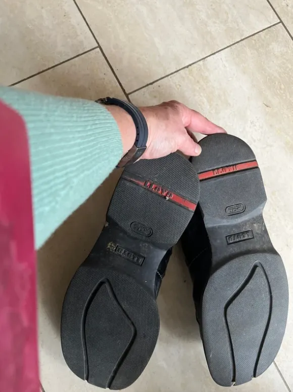 Lloyd Herrenschuh, Gr. 45, Schwarz