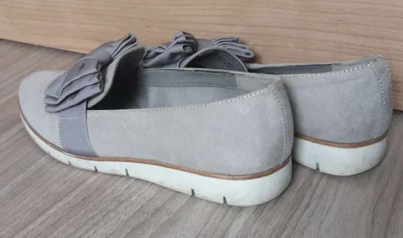 Loafers Schuhe mit süßer Schleife von Pesaro