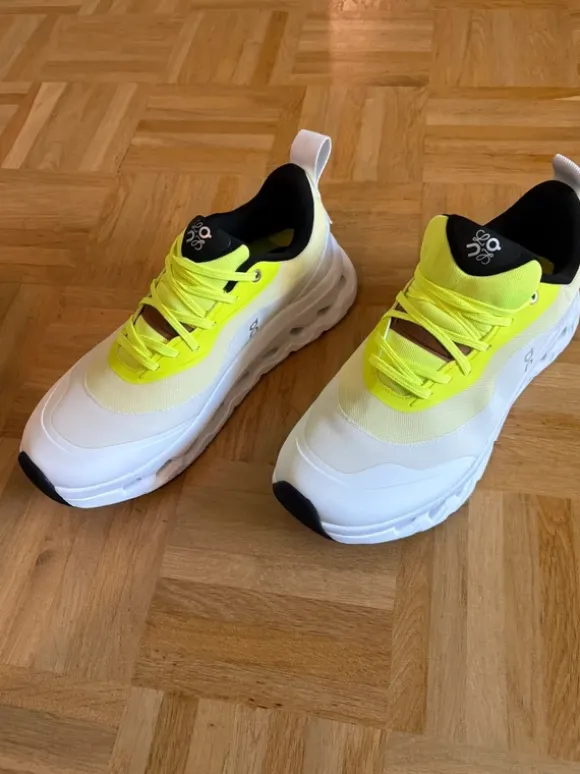 LOEWE x On Running Cloudtilt 2.0 sneakers in white / fluorescent green, size 43. New and unworn.