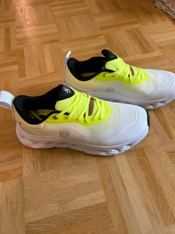 LOEWE x On Running Cloudtilt 2.0 sneakers in white / fluorescent green, size 43. New and unworn.