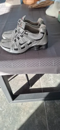 Loopschoenen Nike Shox air maat 42,5