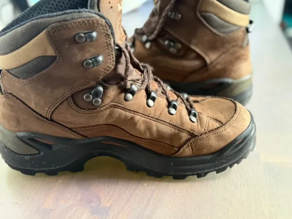 LOWA Renegade GTX Mid Damen Wanderschuhe Gr. 41 Gore-Tex