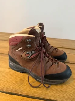 Lowa wandelschoenen 39,5 zeer goede staat