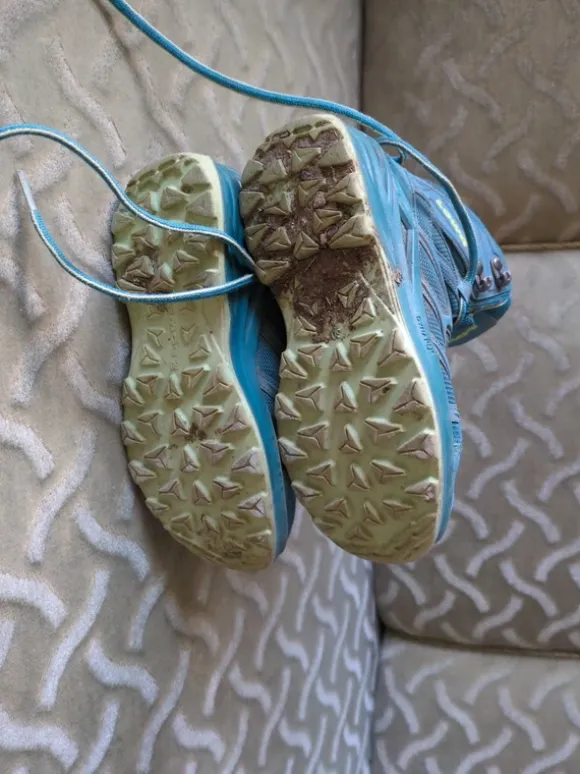 Lowa Wanderschuhe Größe 30