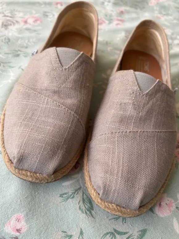 lässige TOMS Espandrilles