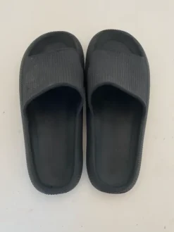 Lucovitaal Orthopedische Zomer Badslippers (Zwart)