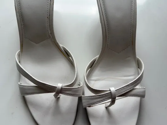 Mango kitten heels Sandalen weiß