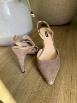 Mango Pumps