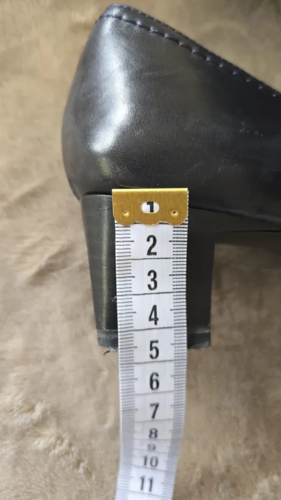 Marco Tozzi Hochfront-Pumps, schwarz, Gr. 39