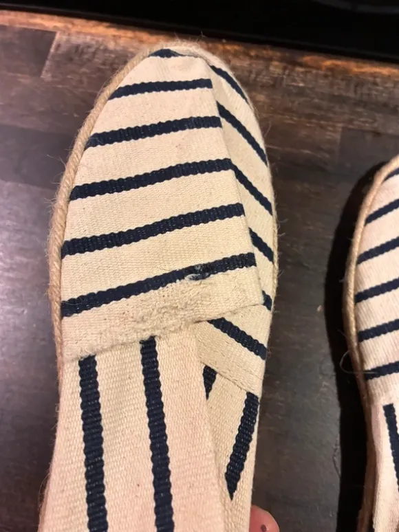 Marineblaue Espadrilles der Marke La Maison de l'Espadrille