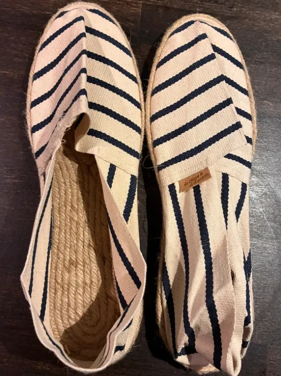 Marineblaue Espadrilles der Marke La Maison de l'Espadrille