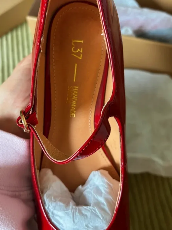 Mary Jane Pumps L37