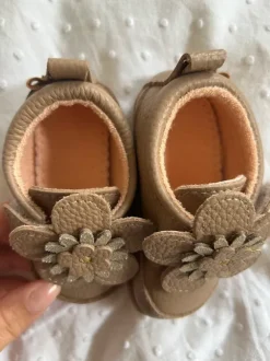 Melton Krabbelschuhe