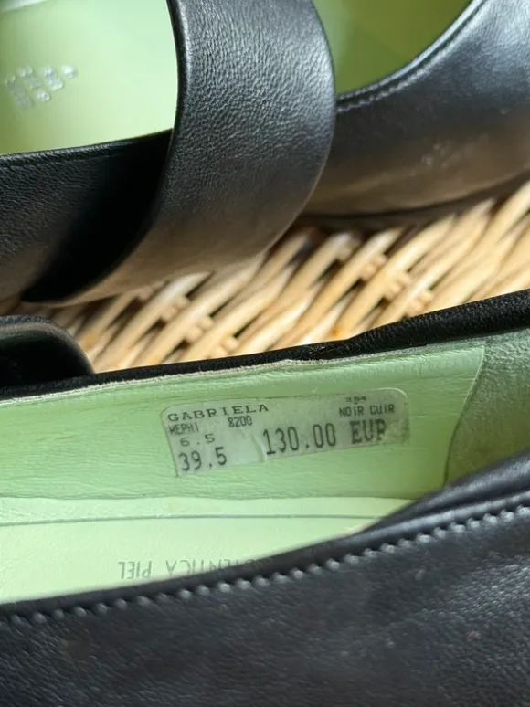 Mephisto Gabriela Mary Jane Ballerinas / Flats aus schwarzem Leder