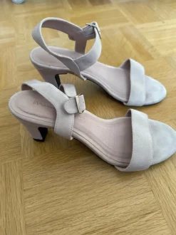 Mime et moi nude suede