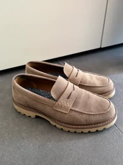 Mocassins Bata taille 42