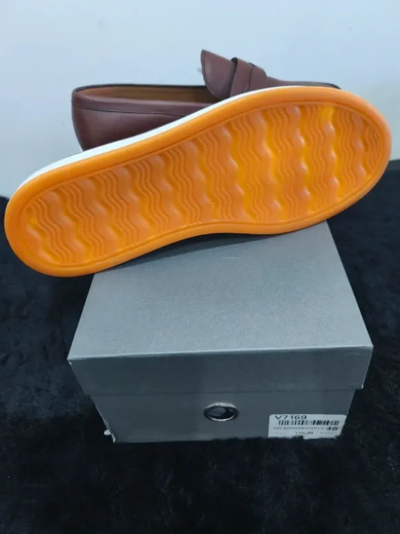 Mocassins Boss taille 46