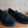 Mocassins noir en très bon état p:37