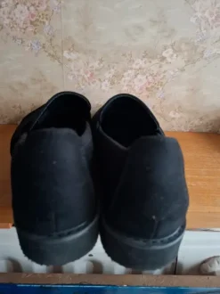 Mocassins noir en très bon état p:37