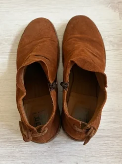 MOMA leren damesschoenen