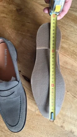 Mooie suède mocassins loafers