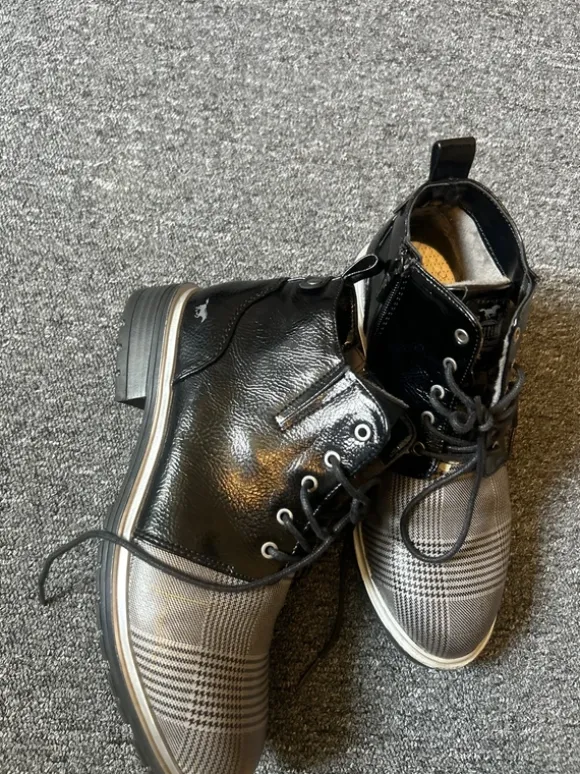 Mustang Schuhe