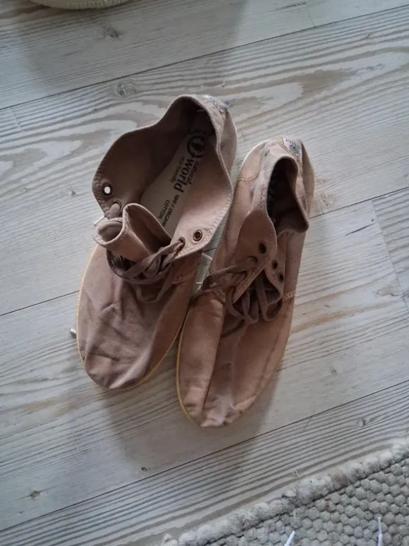 Natural World Schuhe Gr.43