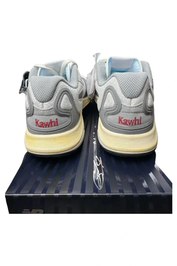 NEU 🏀 New Balance Kawhi 4 Basketballschuhe Gr. 42 | Grau | OVP