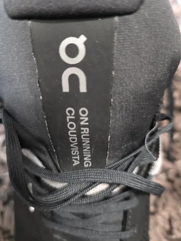 Neu On Running Cloudvista 2 WP Wasserdicht Gr 44,5