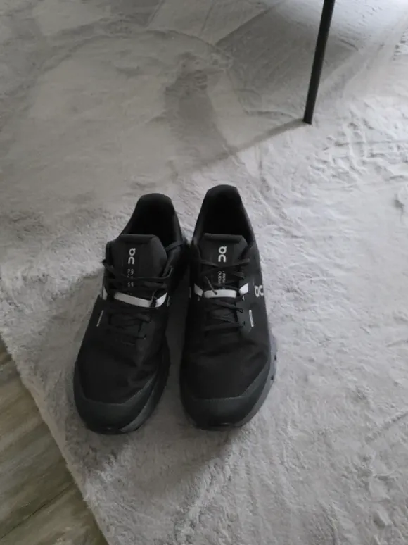 Neu On Running Cloudvista 2 WP Wasserdicht Gr 44,5